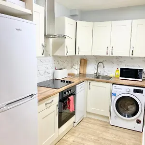 Lovely 2 Bedroom In Appartamento Dublino